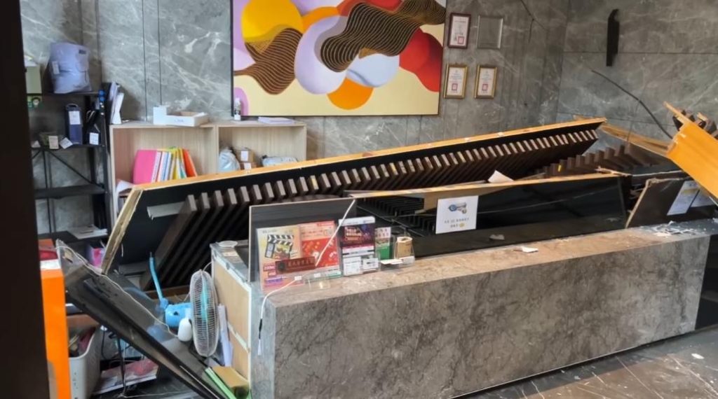 Ceiling collapse in Kaohsiung residential lobby injures security guard