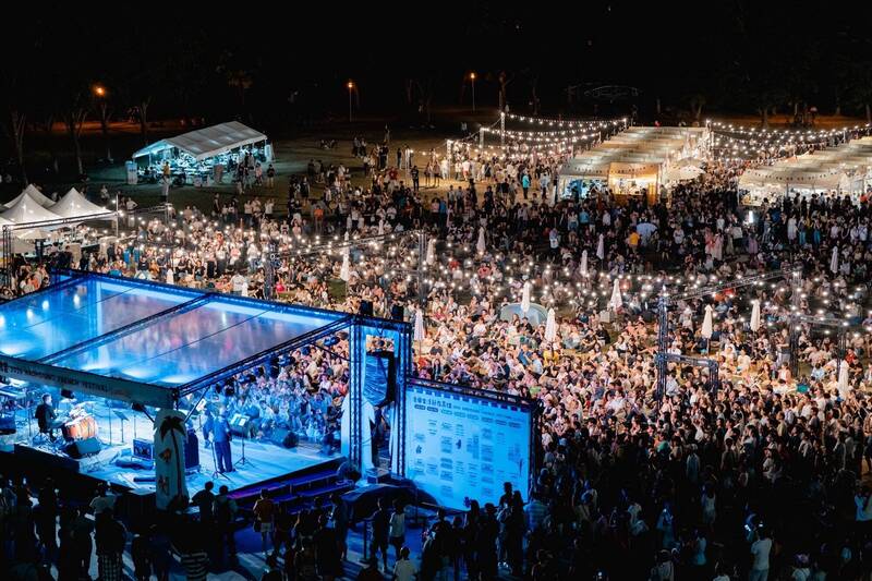 City says French Festival draws 160,000 visitors in first two days