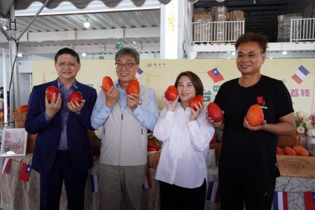 Pingtung mangoes bound for Paris in European export push