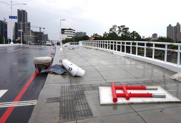 Jiuru Bridge to open July 31 after railing dispute