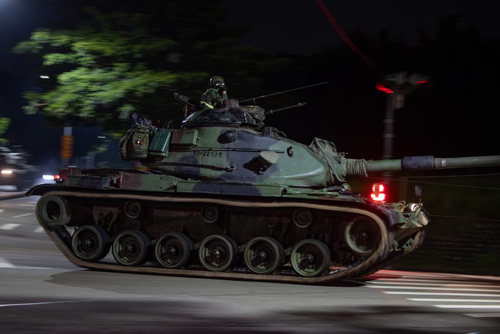 Tanks and armored vehicles roll into central Taiwan as Han Kuang drills begin