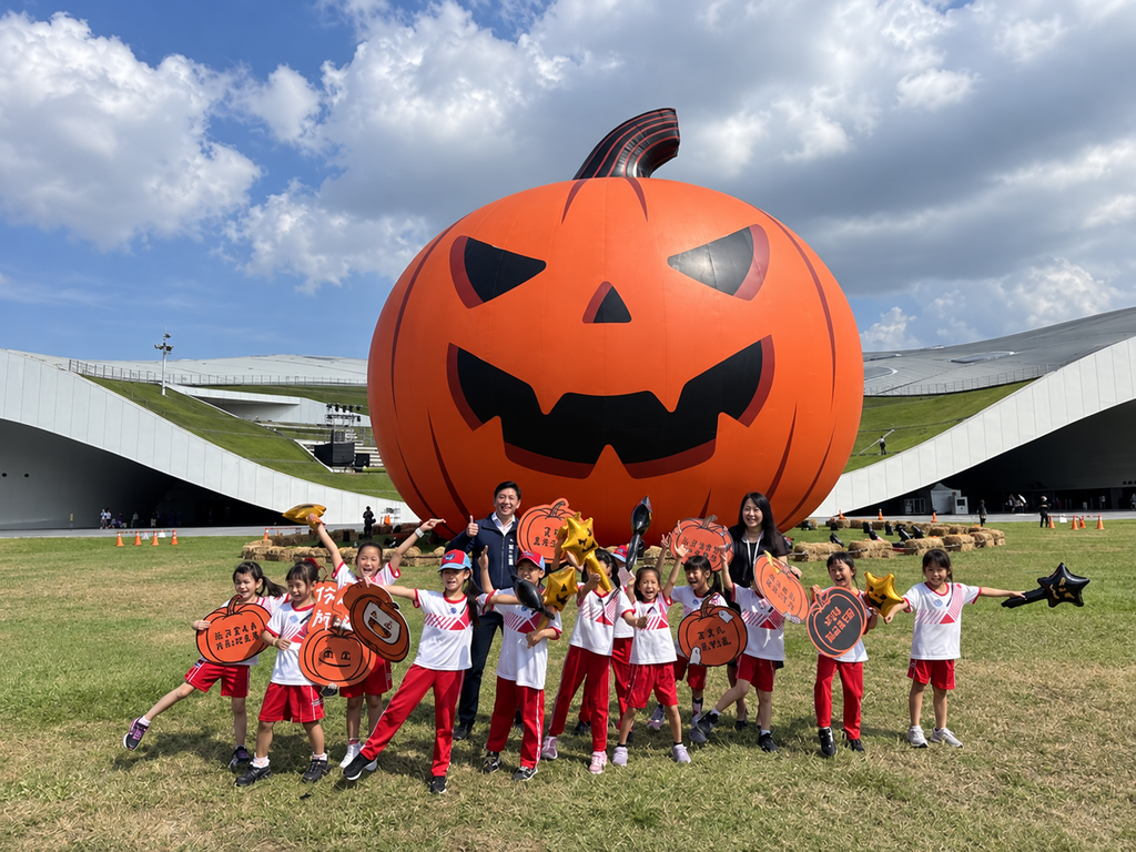 Weiwuying’s giant Halloween pumpkin returns for its final year